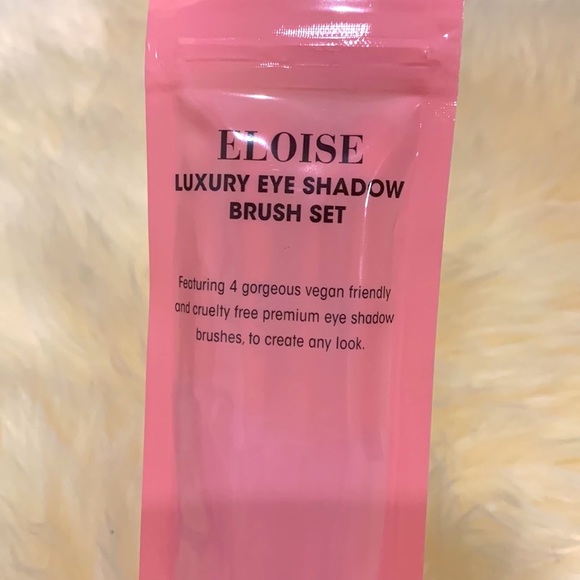 Eloise Luxury 4 Eye Shadow Brush Set with Crystal Handles - Picture 4 of 5